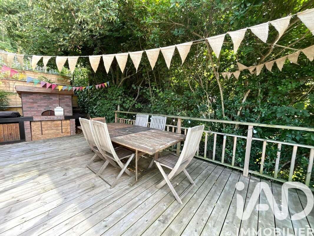 Photo 6 - Maison à SAINT-ETIENNE