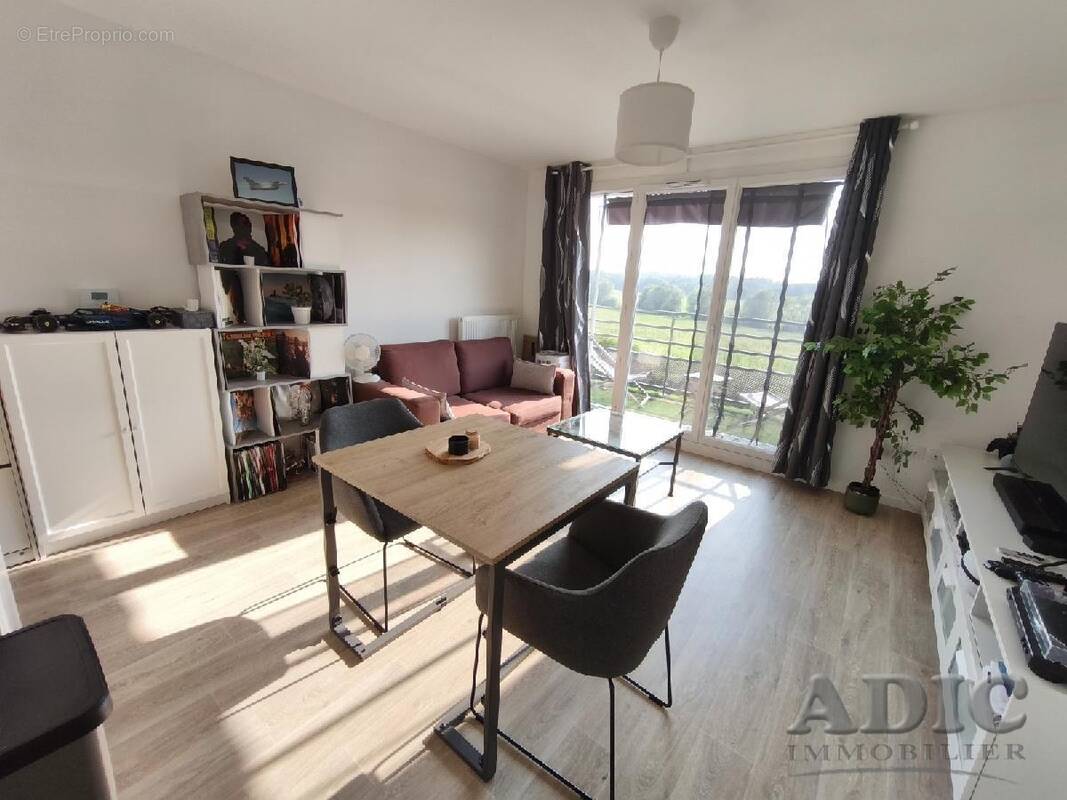 Appartement à DAMMARTIN-EN-GOELE