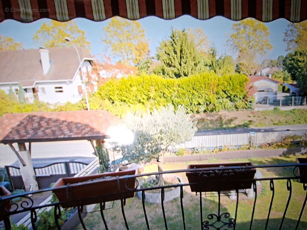 Maison à SERRES-CASTET