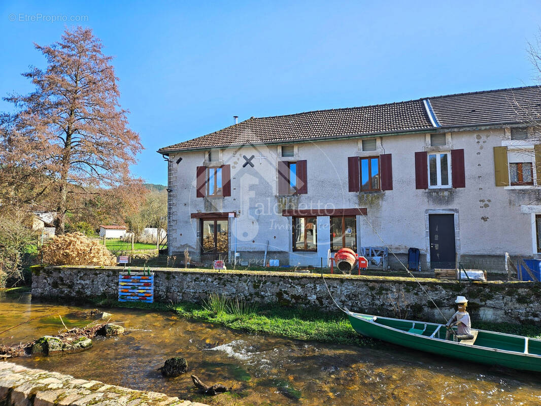Maison à SAINT-CLEMENT