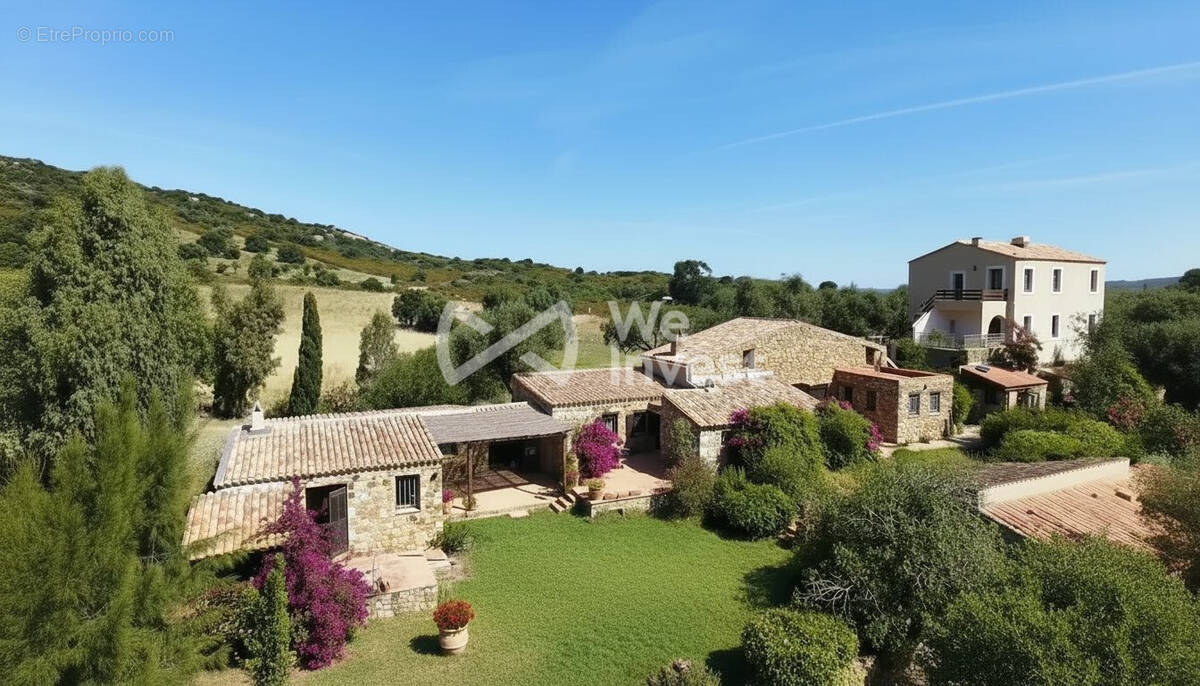 Maison à CALVI