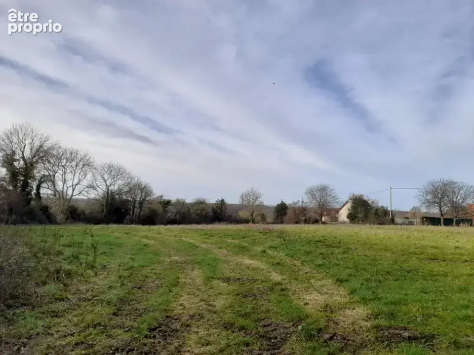 Terrain à SAINT-HYMER