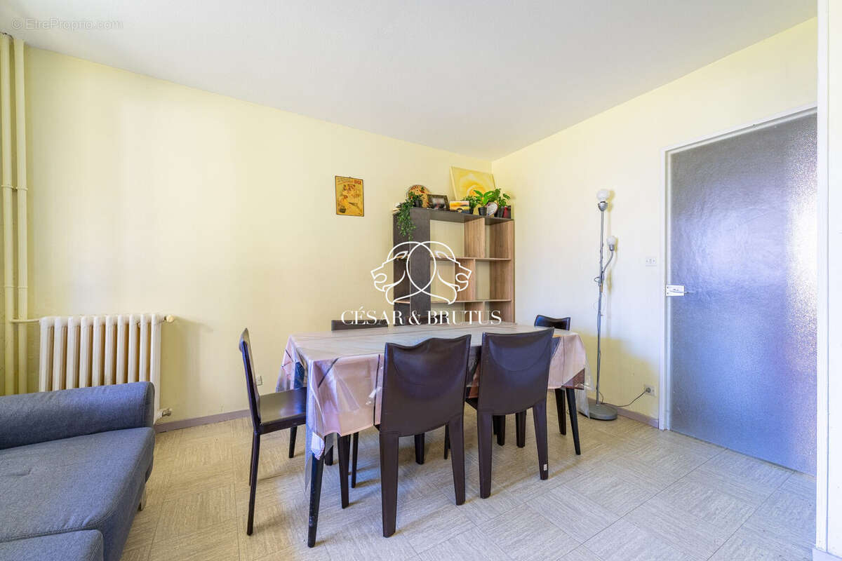 Appartement à LYON-9E