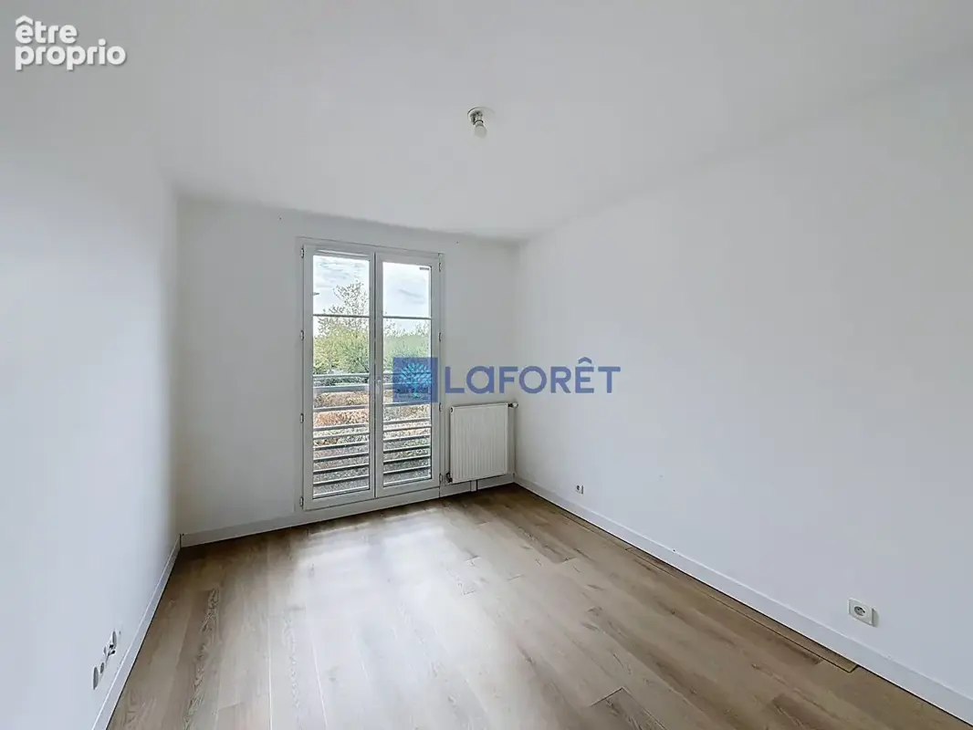 Appartement Saint Pierre Du Perray 2 pièce(s) 40.67 m2 - photo 5