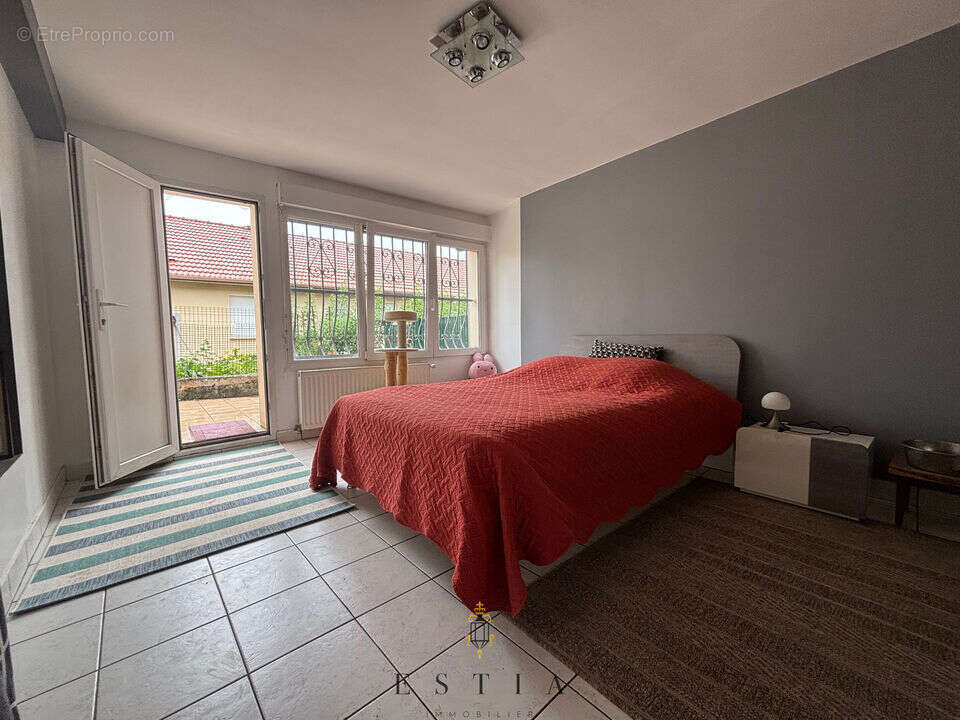 Maison à SAINT-NICOLAS-DE-PORT