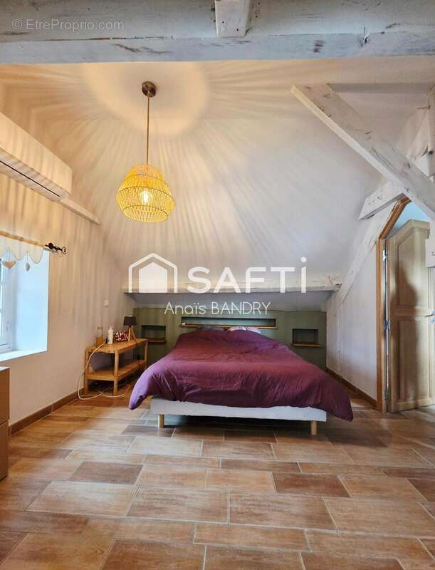 Photo 8 - Maison à REVILLON