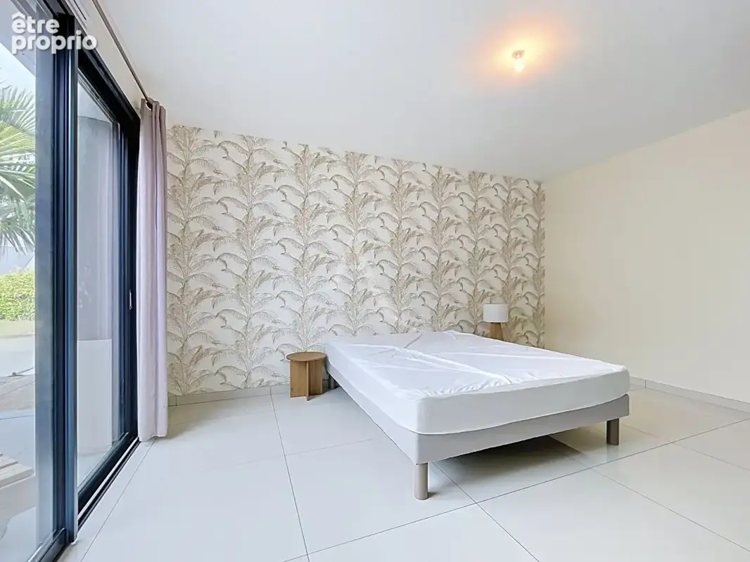 Longué-jumelles - maison contemporaine avec piscine, 5 chambres et plus de 184 m² habitables - photo 6