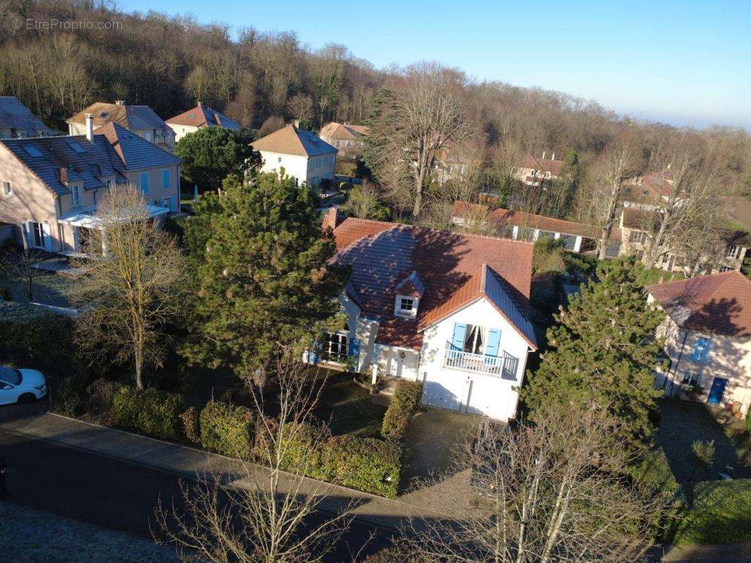 Maison à VERNOUILLET