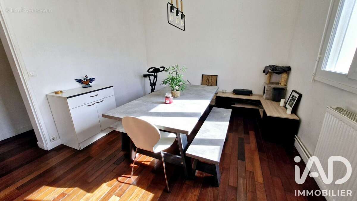 Appartement 59 m² à Luce  - photo 3