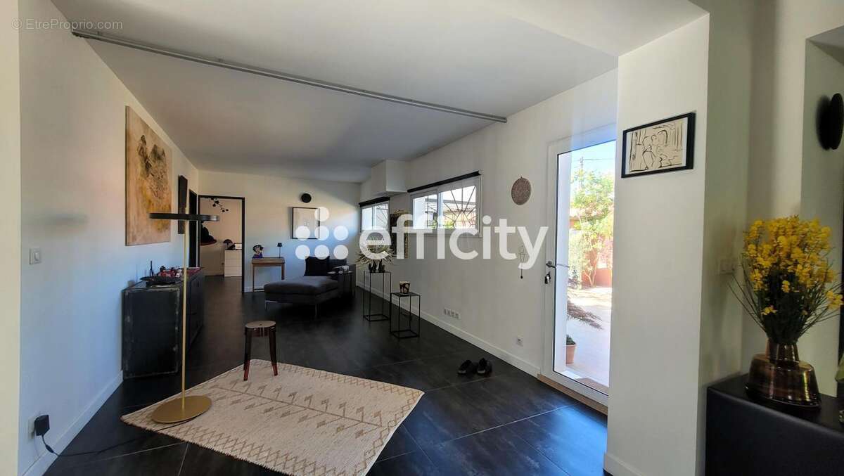 Divers immobilier d'entreprise - photo 4