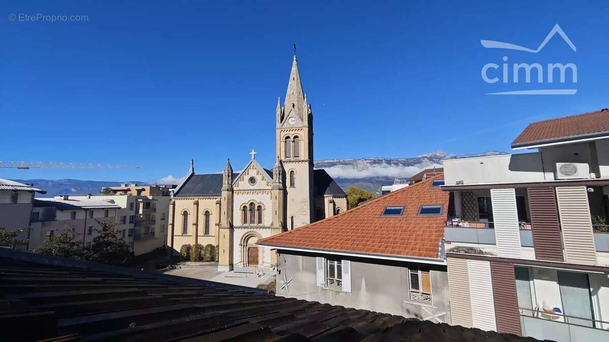 Appartement à DOMENE