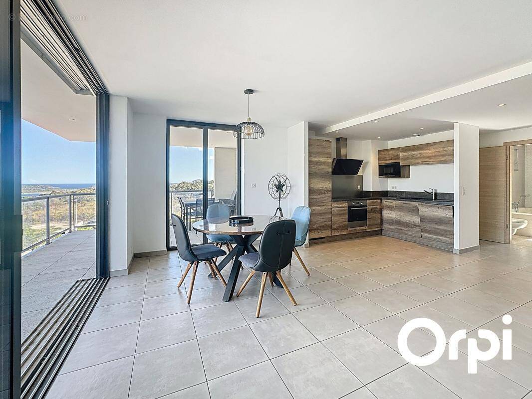 Appartement à PORTO-VECCHIO