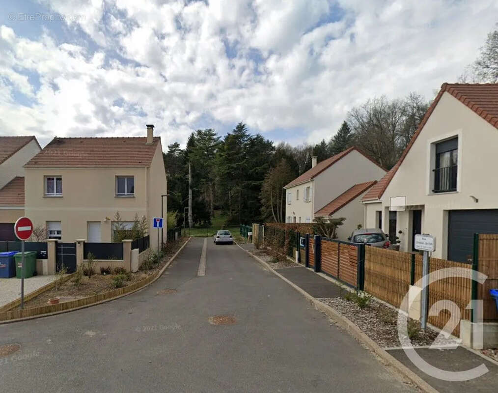Terrain à SAINT-HILARION