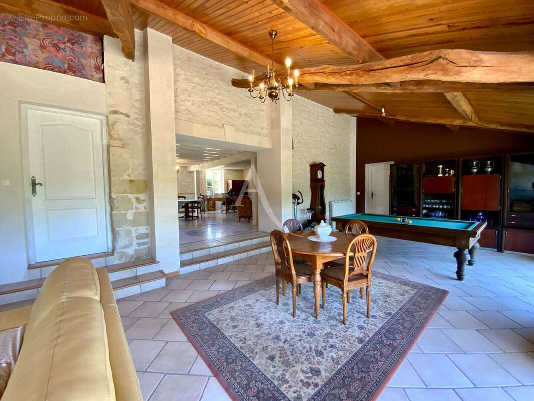 Maison Saint Ciers Du Taillon 163 m2 - photo 6