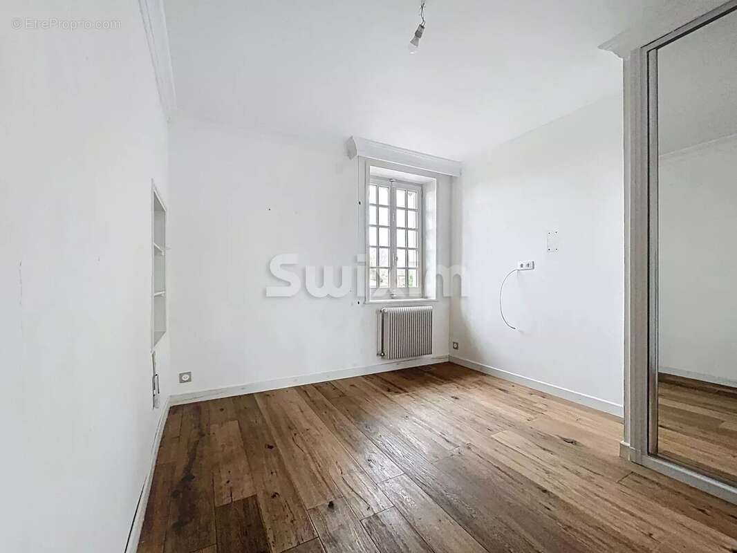 Maison à TAPONAS
