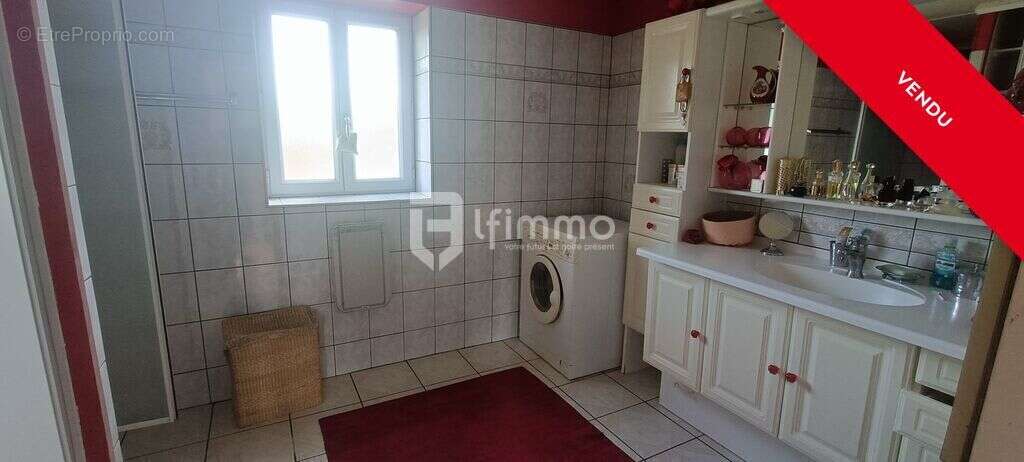 Maison à BOUCHY-SAINT-GENEST