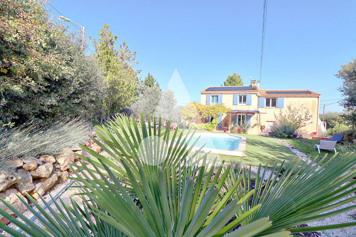 Maison à SAINT-JULIEN