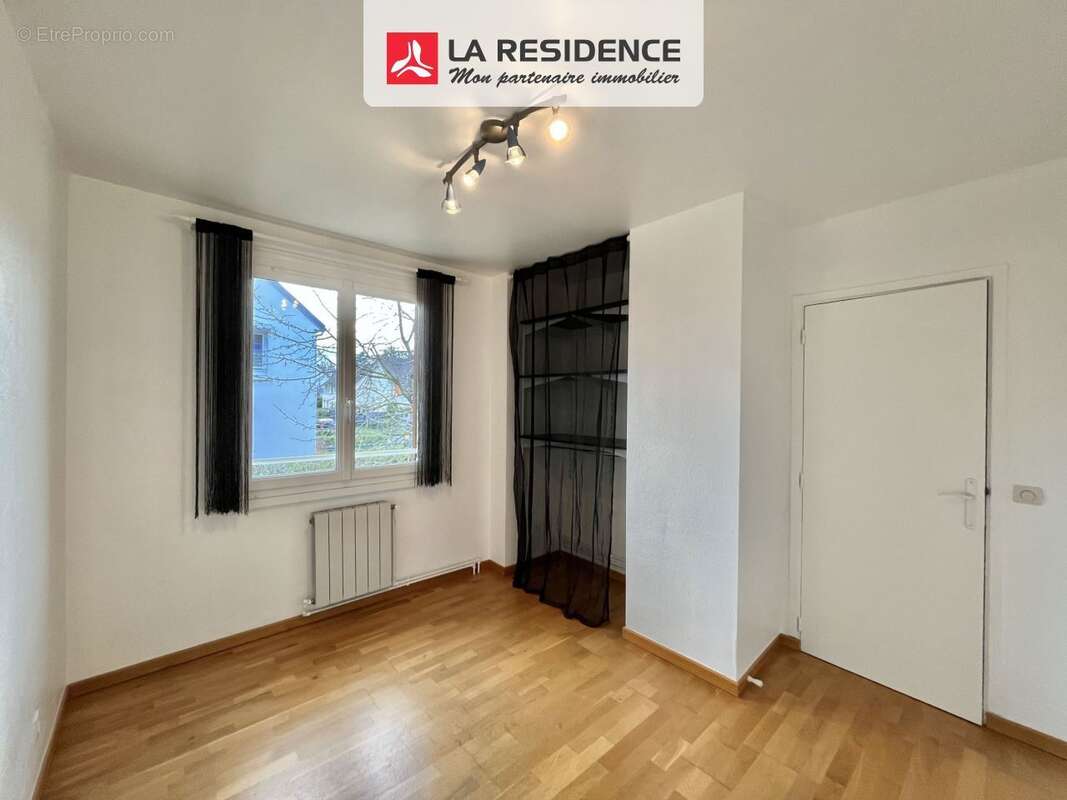 Maison à SAINT-OUEN-L&#039;AUMONE