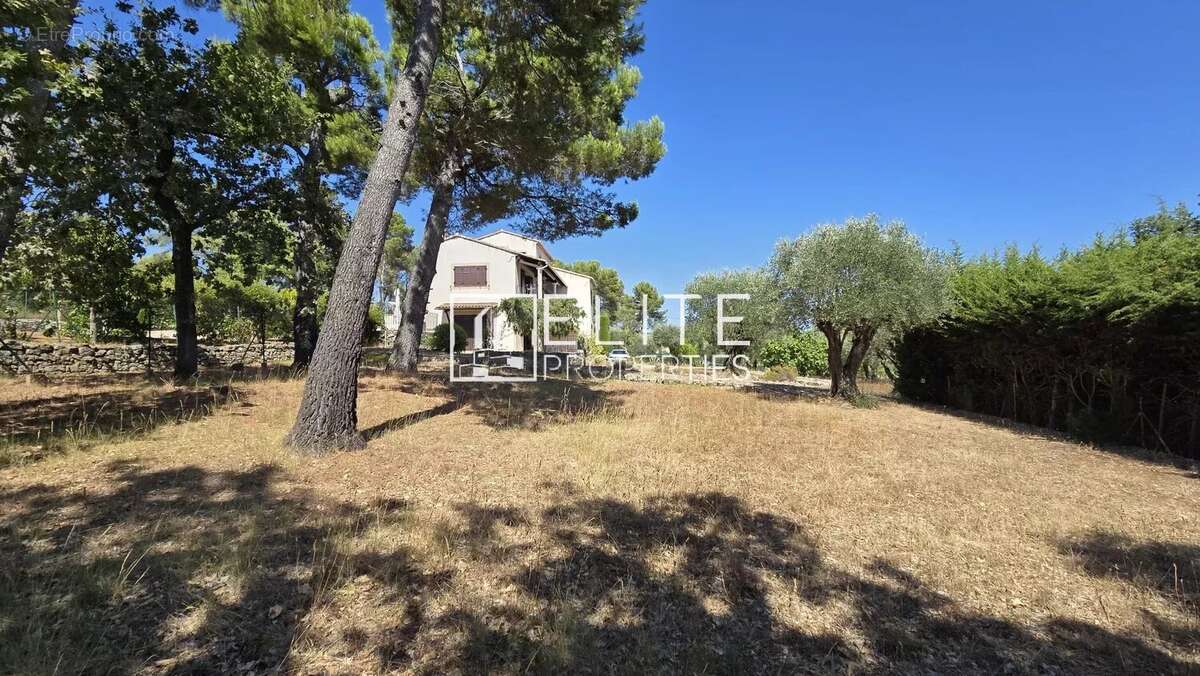 Appartement 3 pièces en bas de villa 104 m² + terrain de 1000 m² mouans-sartoux - photo 16