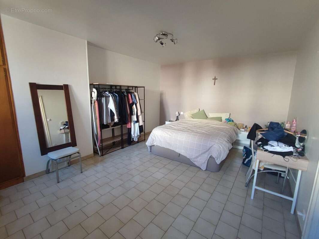 Photo 3 - Maison à MYENNES