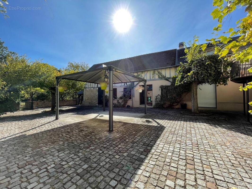 Photo 1 - Maison à BORNEL