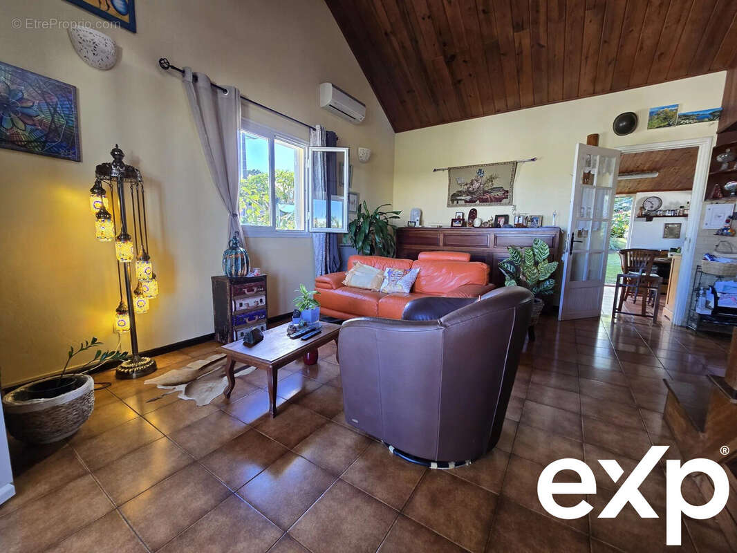 Maison à SAINT-PIERRE