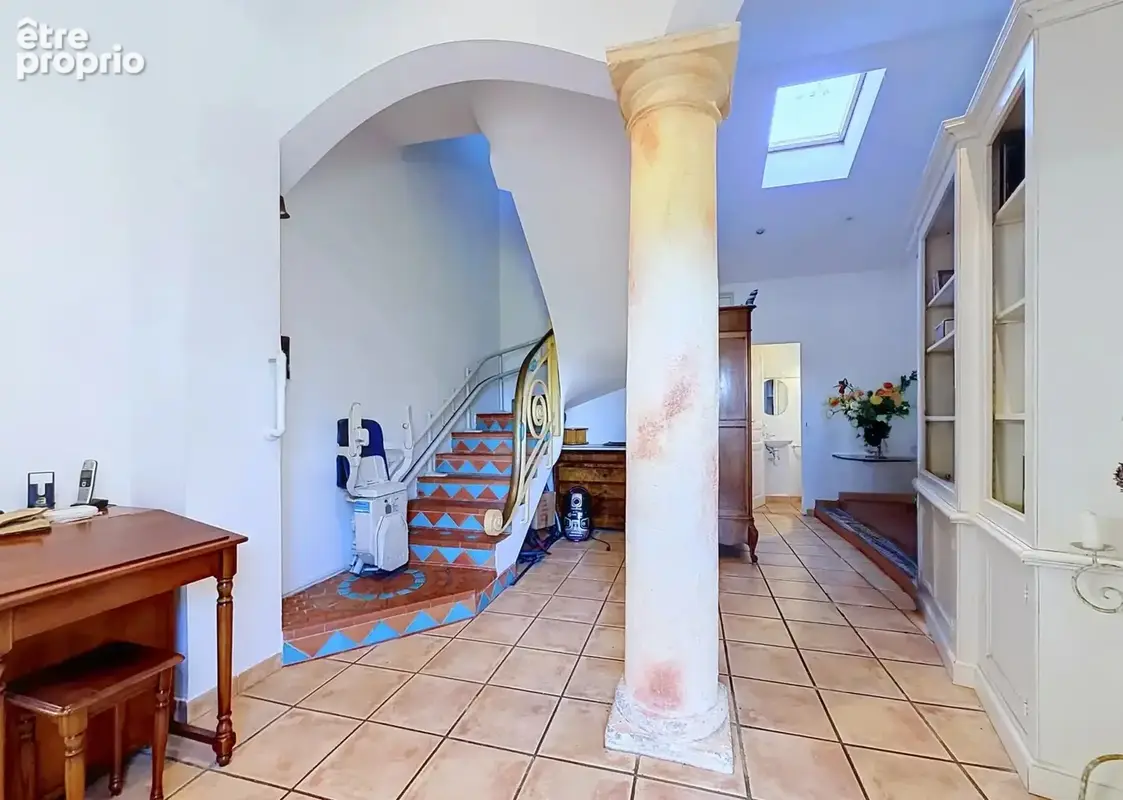 Saint-Roman de Bellet - Maison Niçoise - 6 Pièces - 228 m² - photo 5