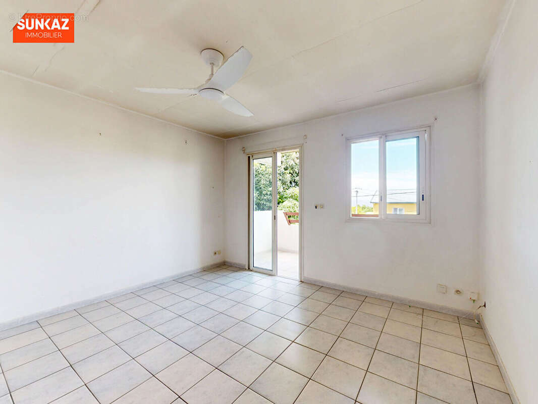 Appartement à SAINT-PIERRE