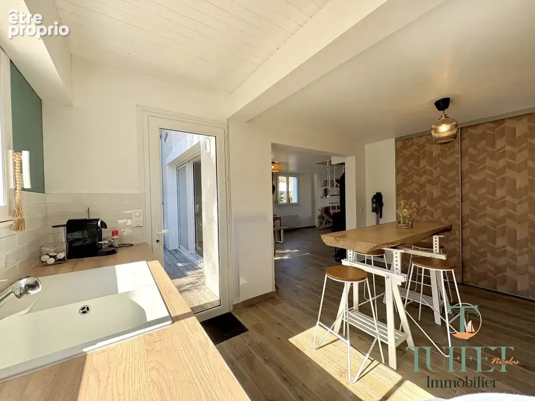 Maison 5 pièces 99 m² à vendre à La Tremblade (17390) - photo 7
