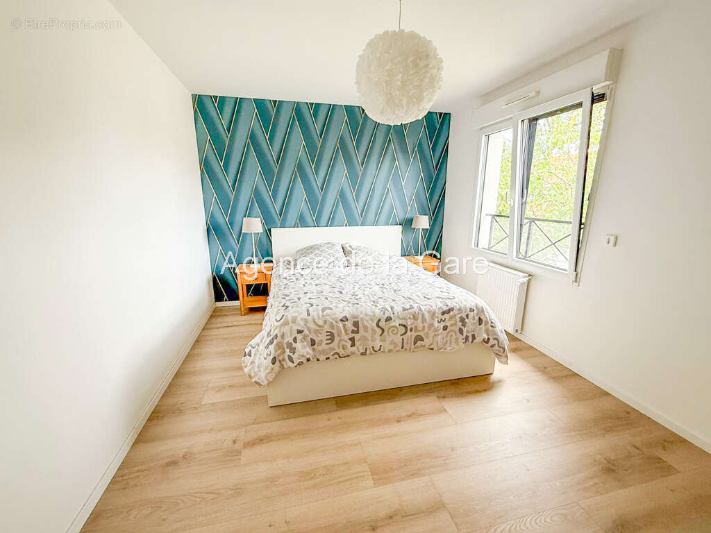 Maison à SARTROUVILLE