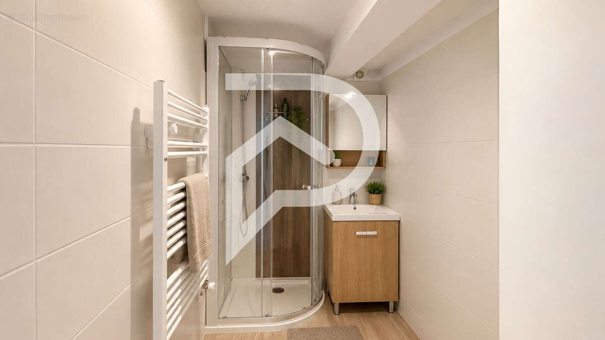 Maison à VERNEUIL-SUR-SEINE