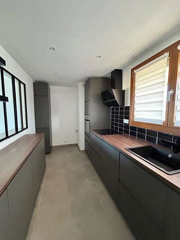 Appartement à LA VALETTE-DU-VAR