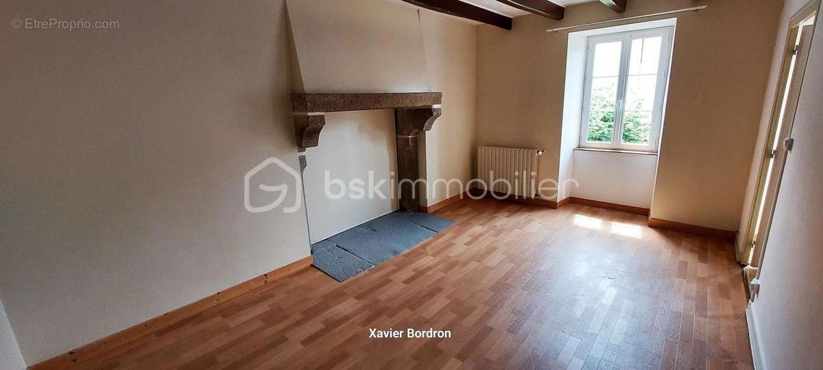 Maison à AZAY-SUR-THOUET