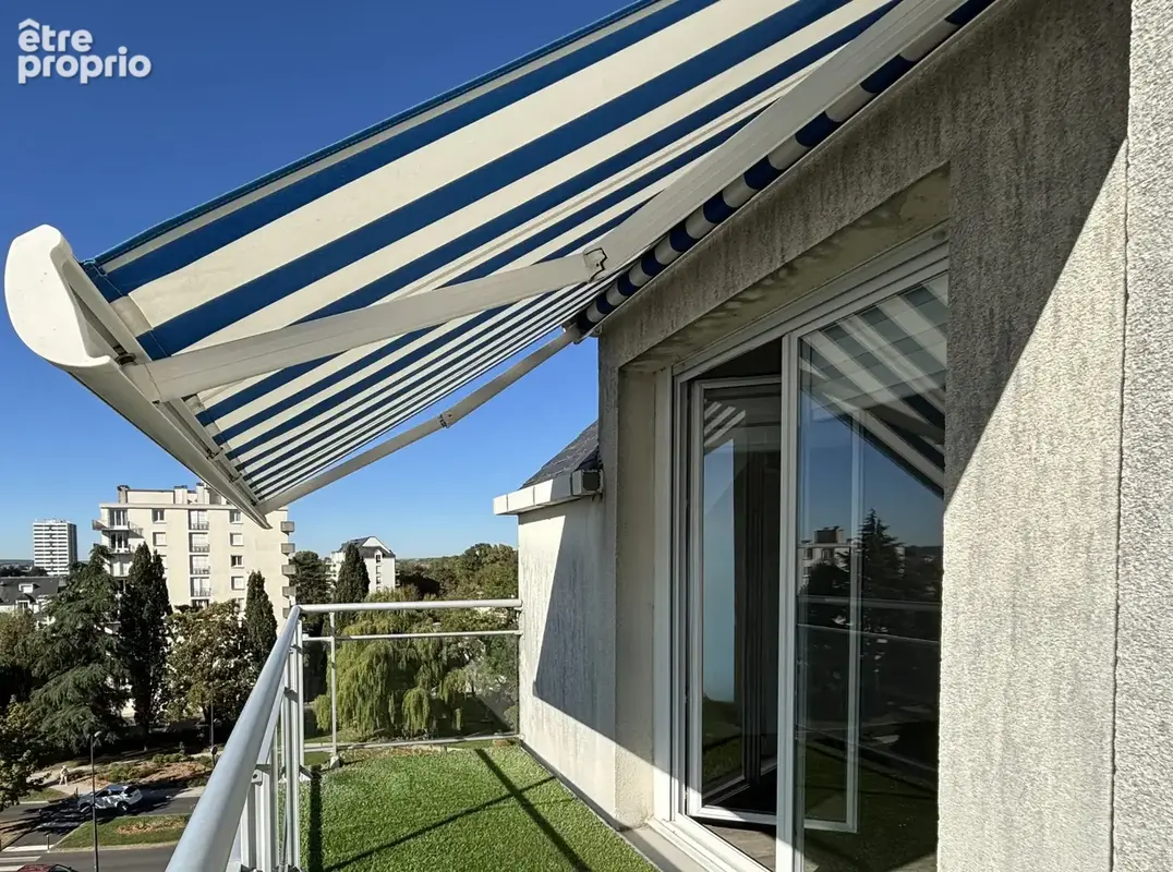 Photo Appartement à La Riche au prix de 327 000€