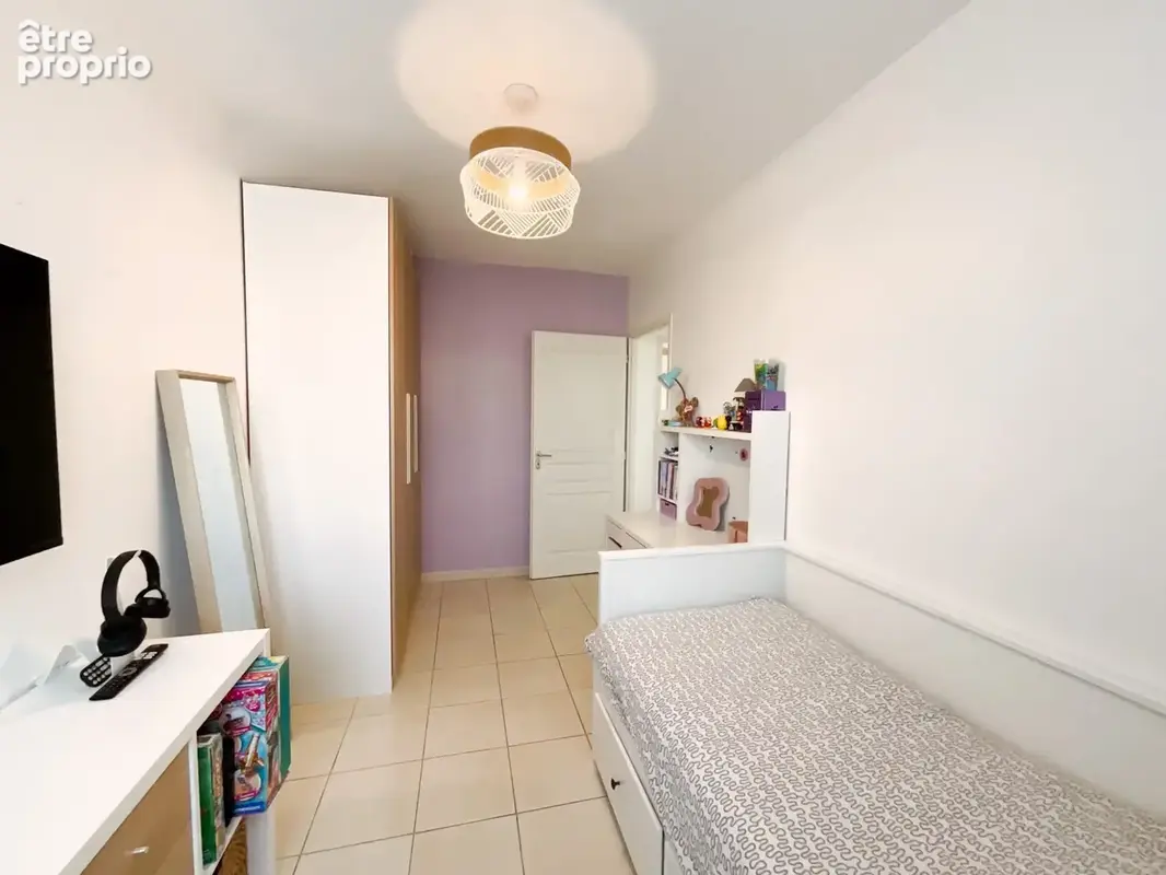 Appartement 4 pièces 73 m² à vendre à Marignane (13700) - photo 9