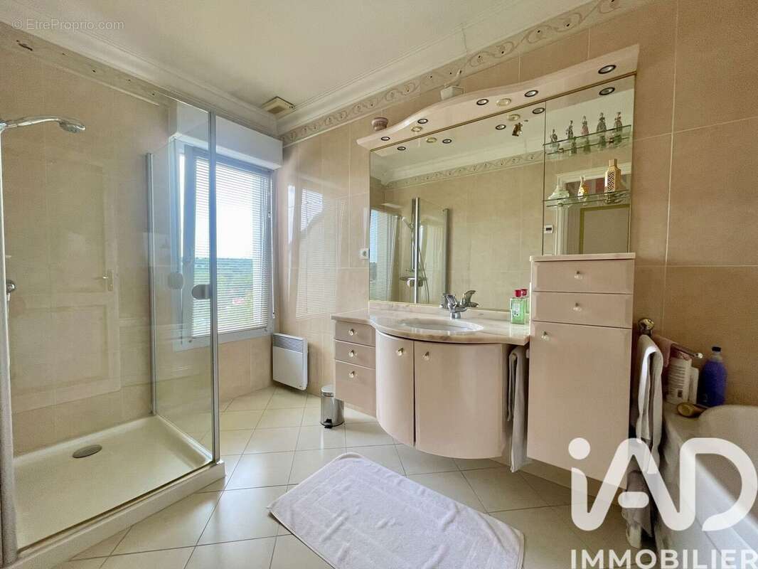 Maison 128 m² à Setques  - photo 6