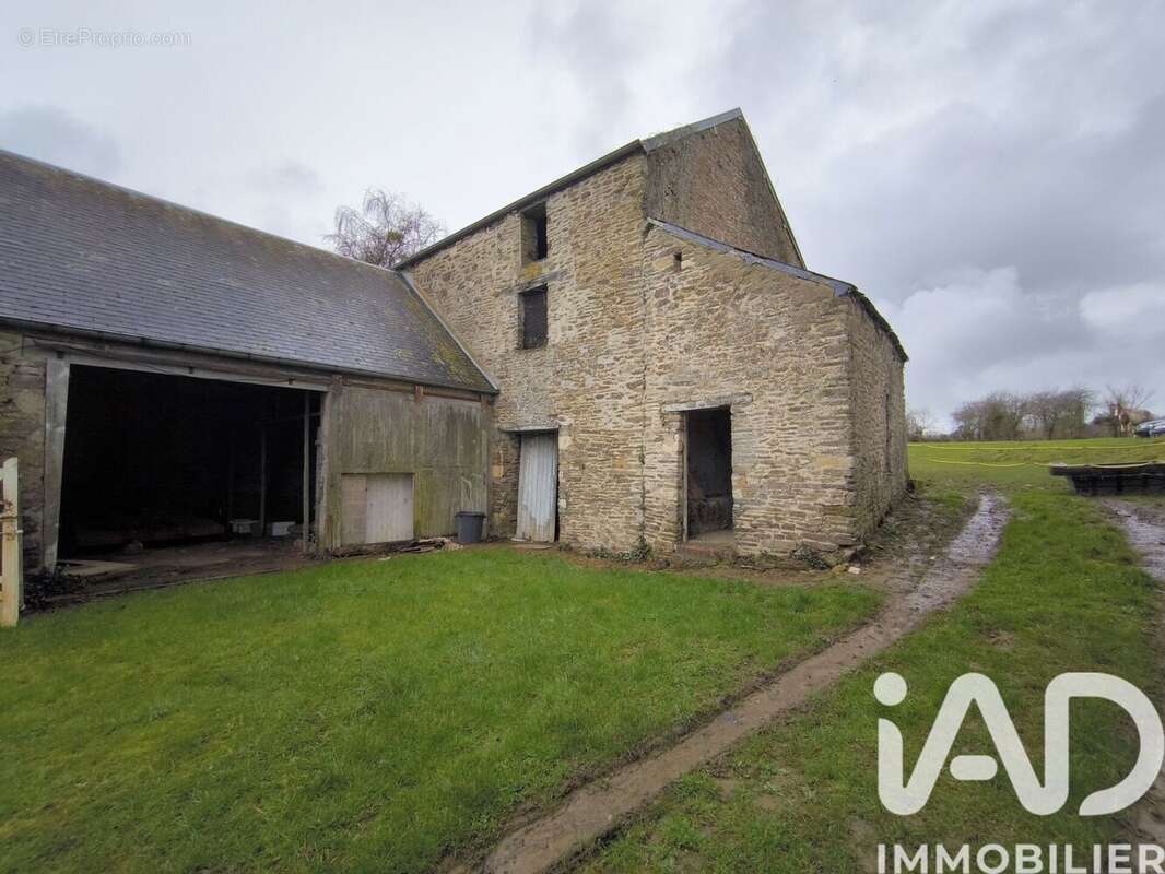 Maison 207 m² à Sallen  - photo 5