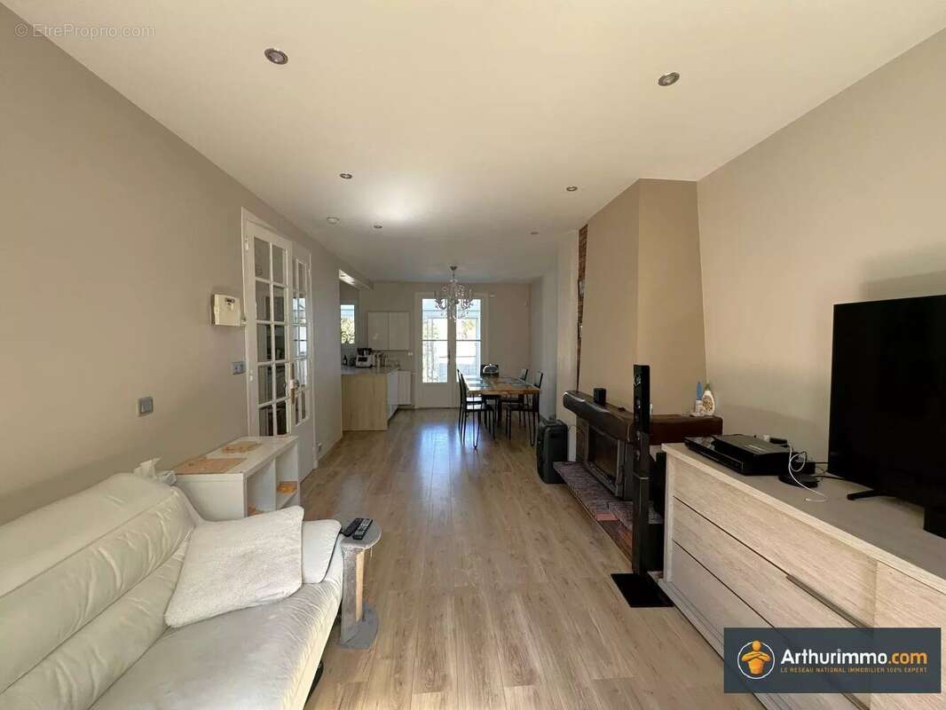 Maison à LIVRY-GARGAN