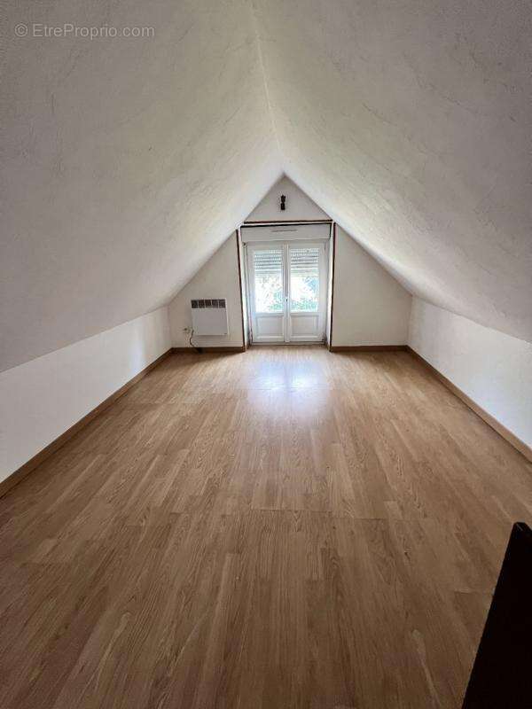 Maison à ROMILLY-SUR-AIGRE