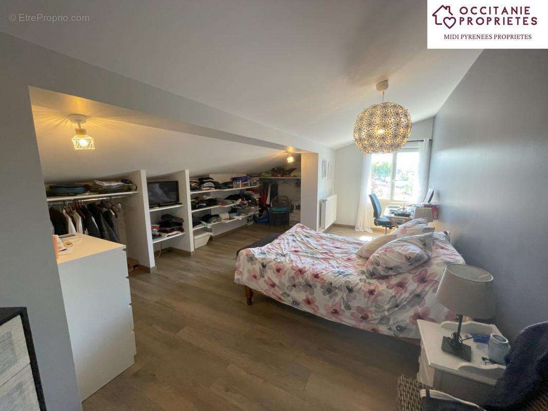 Maison à LEZAT-SUR-LEZE