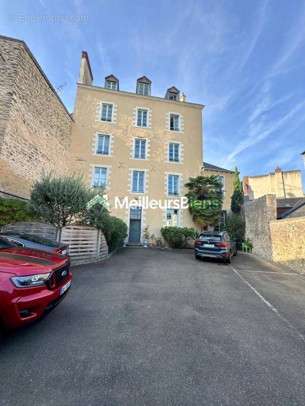 Appartement à LAVAL