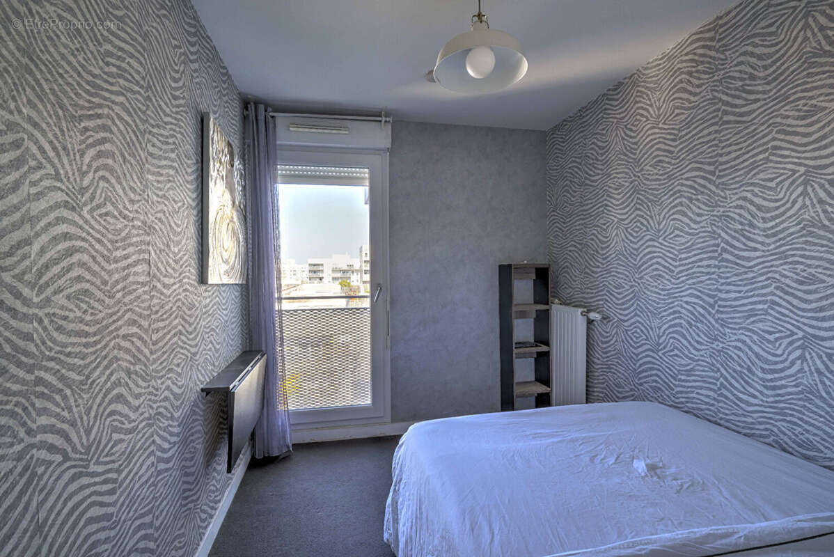 Appartement à NANTERRE