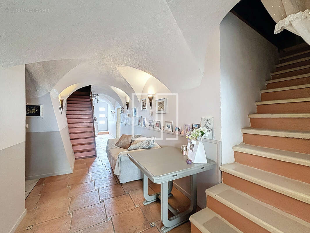 À vendre maison de caractère, 10 pièces à Jausiers (04850) - photo 12