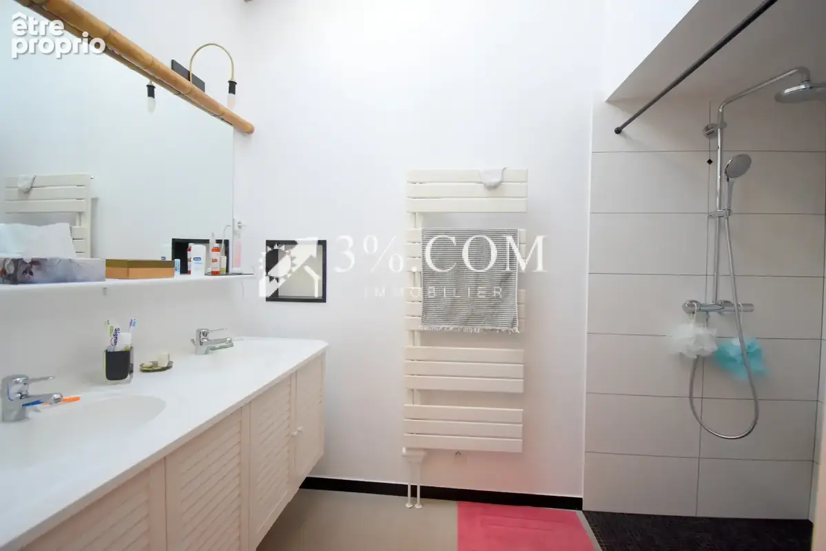 Maison exceptionnelle et atypique de 218 m2 à Dongermain - photo 13