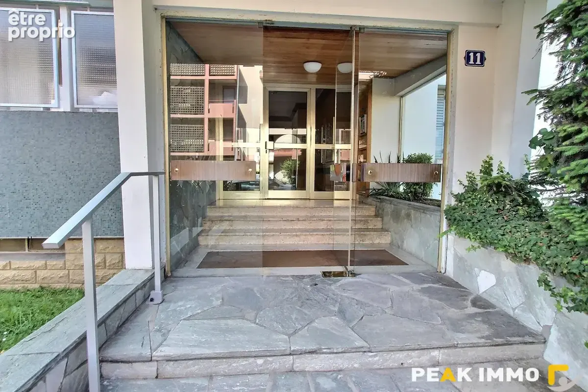 Appartement T3 ANNECY - 72m2 - photo 9