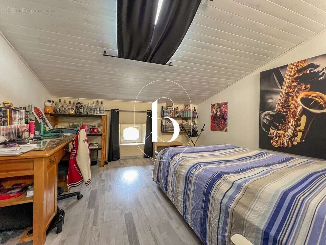 Maison 110 m² à Lussan  - photo 20