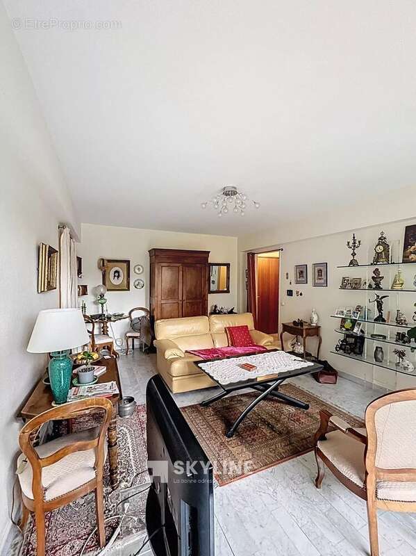 Appartement à MARSEILLE-8E