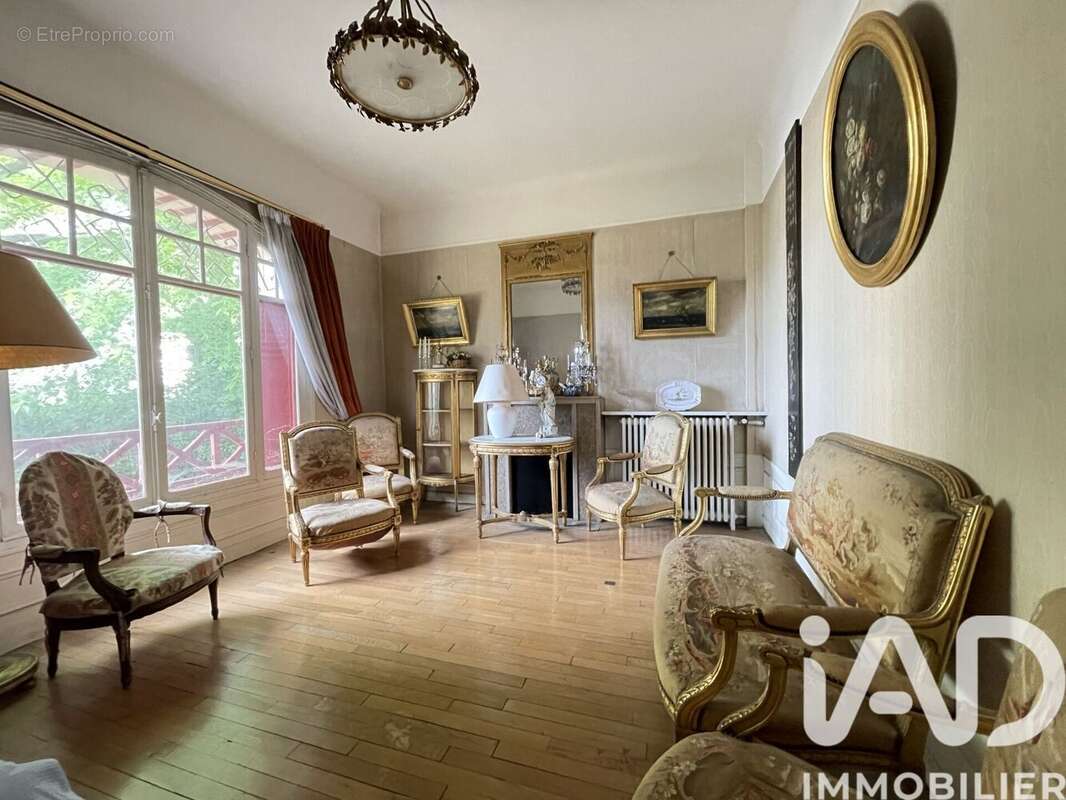 Photo 2 - Maison à BRUNOY