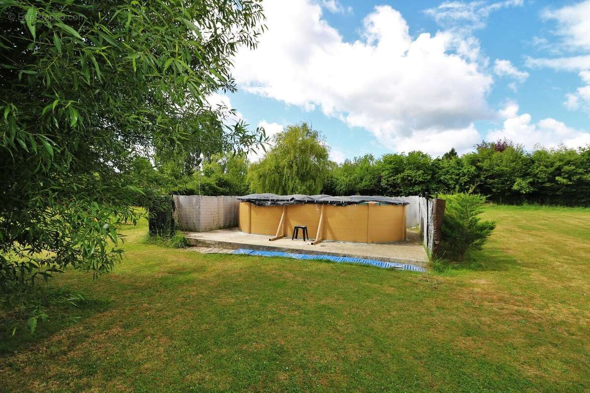 Maison à NOGENT-SUR-VERNISSON