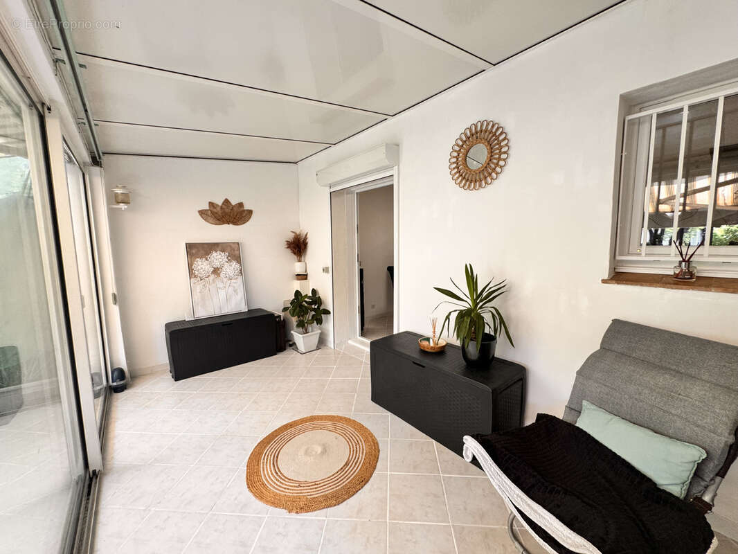 Maison à LA LONDE-LES-MAURES